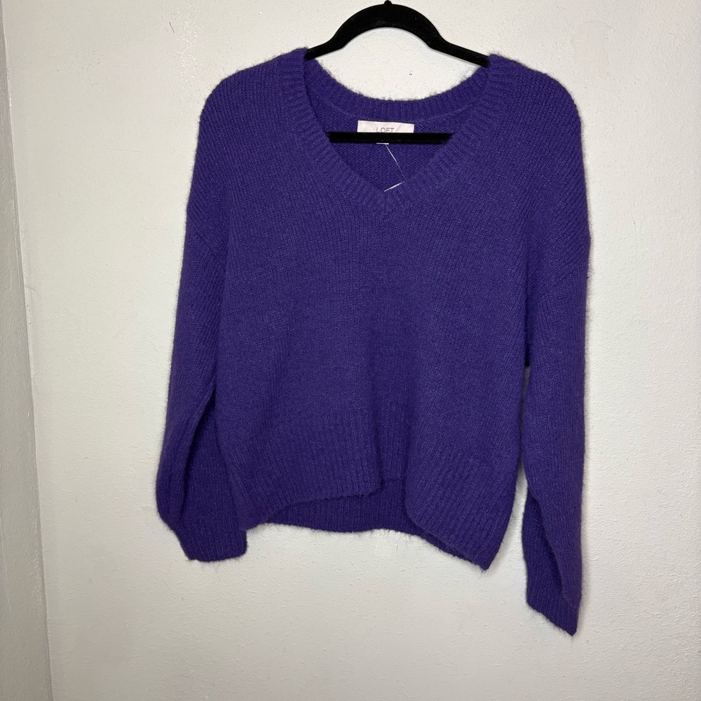 NWT Loft Cozy V-Neck Purple Sweater Size XS